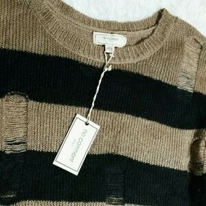 No Comment NY & LA Distressed Sweater